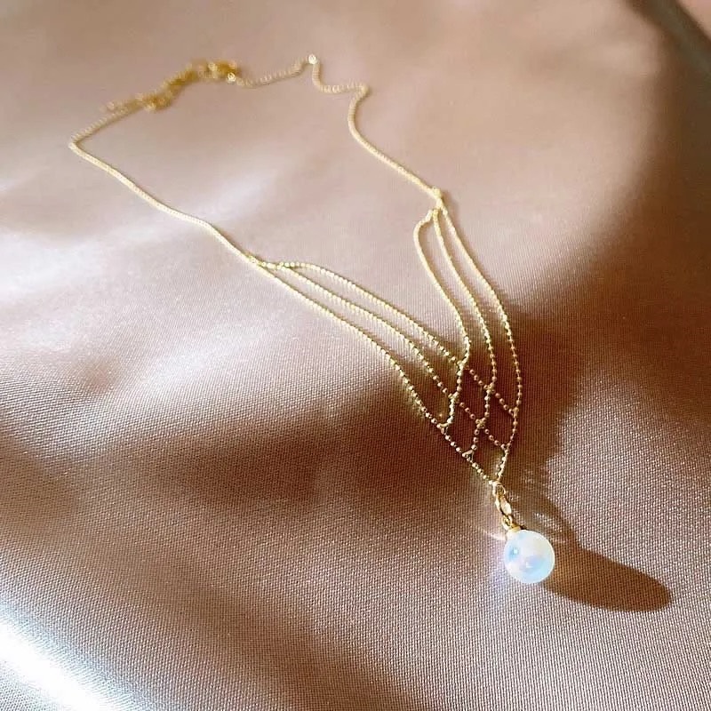 Elegant Fish tail lace pearl choker necklace for women